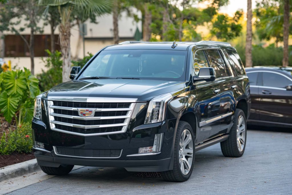 Aventura,,Fl,,Usa,-,May,30,,2019:,Cadillac,Escalade,A