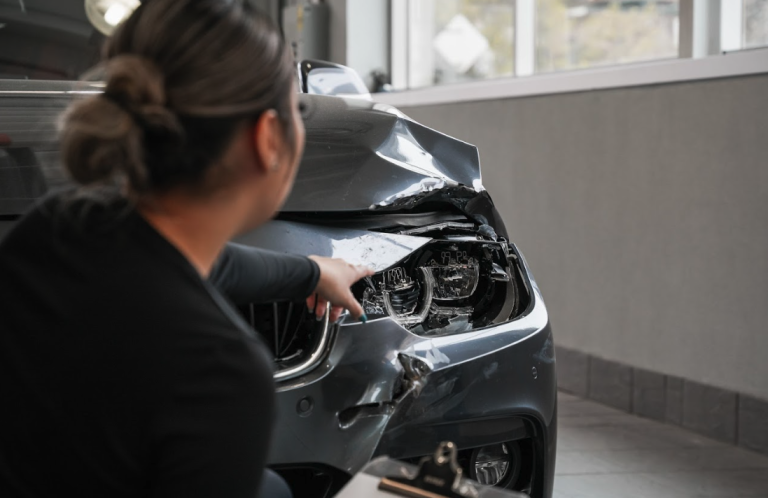 When Should You Opt for Smash Repairs After a Collision?